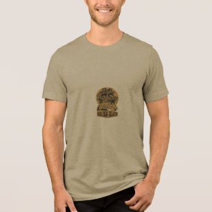 Triblenda el diseño de la camiseta es playa dorada