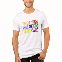 La Única Cosa Que Sacó Es Mi Camiseta De Tarjeta D