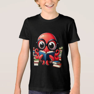 Triblenda Octobus leyendo un libro en camiseta