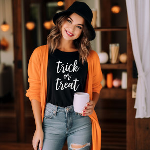 Triblenda Trick or Treat Escritura Moderna Camiseta de Hallo
