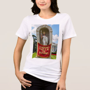 Triblenda Un lugar de mujer está en la camiseta de la resist