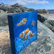Trío de peces payaso pintado a mano en impresión a