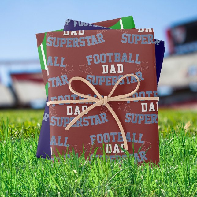 Trio Football Dad Superstar Envolver hojas de pape (Wrapping paper sheets for the Football Superstar Dad. Just add his initial)