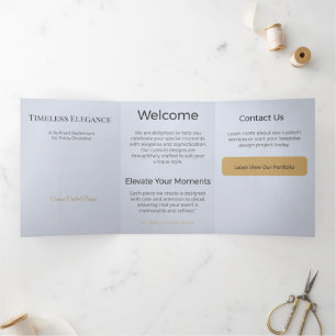 Tríptica Diseño Neutral Elegante Minimalista Tarjeta Trifol