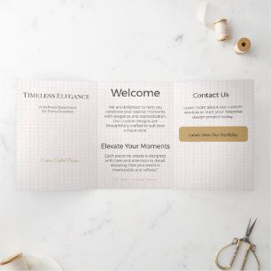 Tríptica Diseño Neutral Elegante Minimalista Tarjeta Trifol