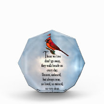 Poema "tan amado" del cardenal