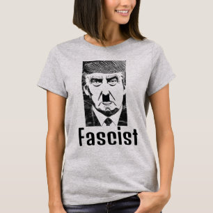 Trump, camiseta fascista