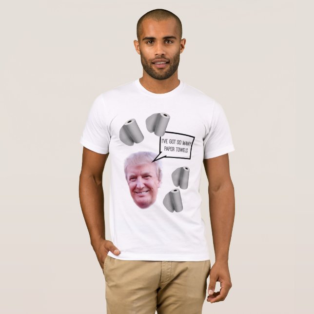 Trump lanza toallas de papel en camiseta de Puerto (Anverso completo)