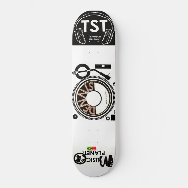 TST / DENNIS Patineta (Anverso)