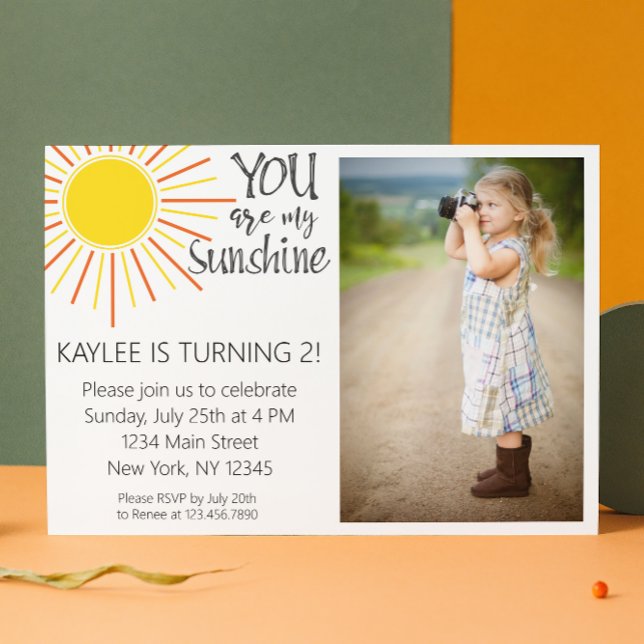 Tu eres mi invitación de cumpleaños Sunshine con f (Subido por el creador)