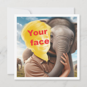 Tu hijo abrazando elefante, tu cara en tarjeta