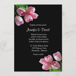 Tulipanes de la primavera que casan la invitación