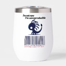 Tumbler de acero inoxidable único y no reproducibl