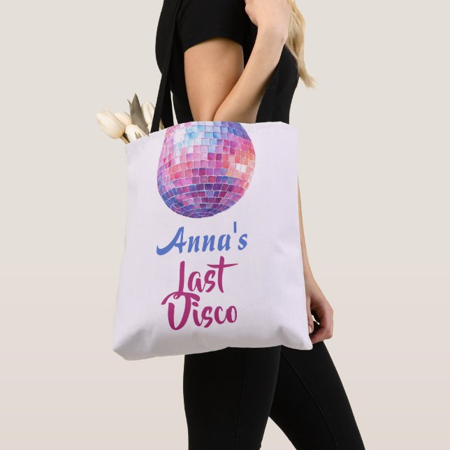 Última fiesta de soltera en la discoteca | Bolsa t (Detalle)