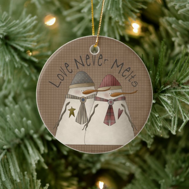 Un adorno navideño de cerámica de pareja de nieve (Árbol)