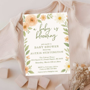 Un bebé está floreciendo la invitación de Baby Sho