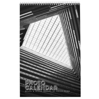Un brillante calendario fotográfico de B&W - Kelly