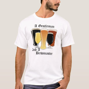 Un caballero y una camiseta de Brewmaster