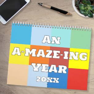 Un Calendario A-maze-ingo Año 2027
