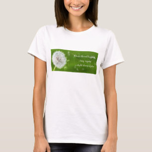 Un cambio leve de la camiseta de la mujer del plan