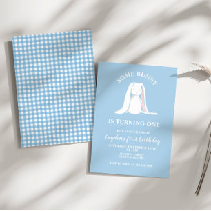 Un conejo es una invitación azul de primer cumplea