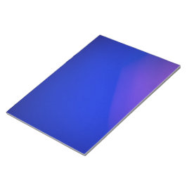 Un cuaderno con gradiente azul elegante y brillant