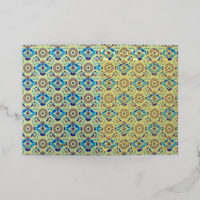Un diseño textil simétrico con características azu (Distribución Exterior )