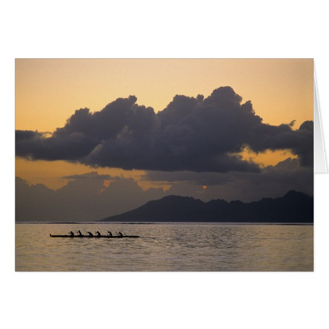 Un equipo de canoas con estabilizador practica fre (Anverso (Horizontal))