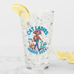 Un gato chiflado y gracioso, sin hijos, Lady Kamal