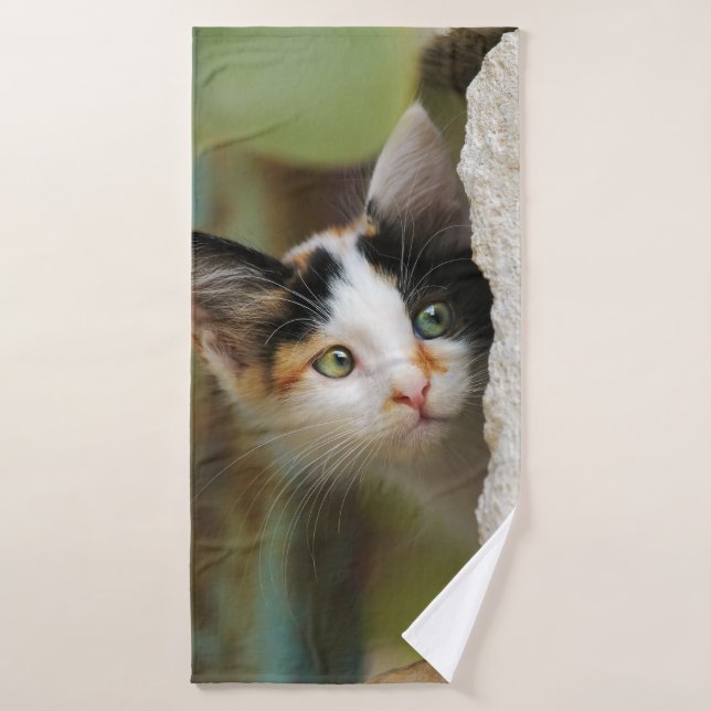 Un Gato Curioso, Gato Curioso, Gatito Plegando Ojo (Toalla de baño)
