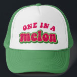 Un gorro de sombrero de béisbol en Melón<br><div class="desc">Uno en un melón,  sandía - Al igual que los mejores Gorras amigos,  sombrero de béisbol,  mejor regalo de amigo para alguien especial</div>