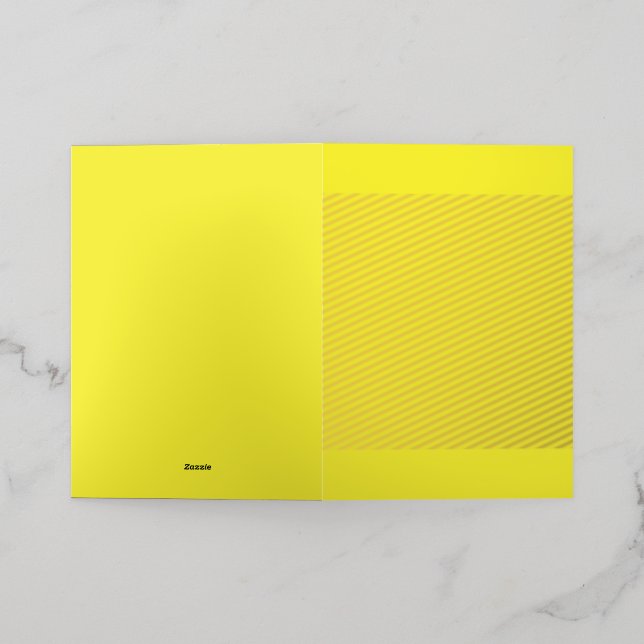 Un gradiente que se fusiona de amarillo a naranja, (Distribución Exterior )