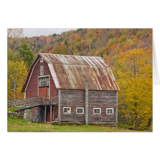 Un granero en las montañas verdes de Vermont. Hanc (Anverso (Horizontal))