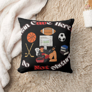 ¡Un Hombre Divertido Aquí! Cojín decorativo cuadra