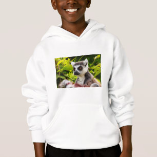 un lemur en la sudadera con capucha del jersey del