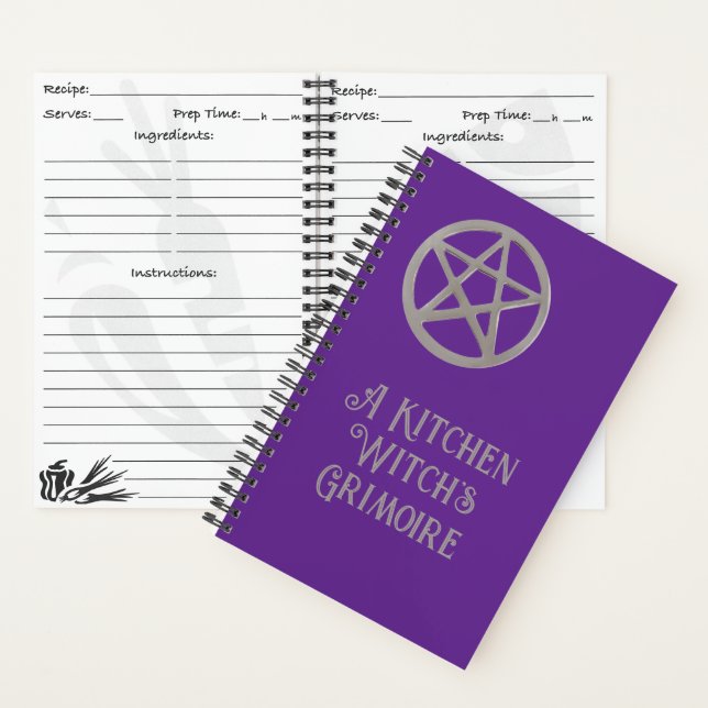 Un libro de recetas en blanco grimoire de bruja (Interior)