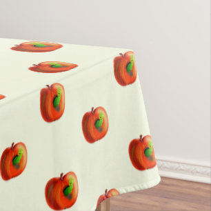 Un mantel gracioso con gusano feliz en la manzana