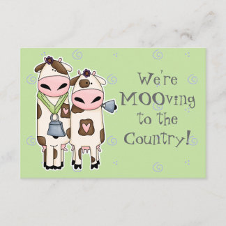 un par de vacas moo lindas anuncio de mudanza
