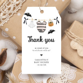 Un pequeño abuelito casi se debe a las etiquetas d