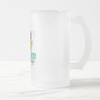 Un perro camina en una taza helada barra - coloree