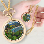 Un reloj de collar Yelapa View 0828<br><div class="desc">Pintura de la colección "A Yelapa View 0828" Personalice en la página del producto o haga clic en el botón personalizar para obtener más opciones de diseño. Diseñado y creado a partir de mi cuadro "A Yelapa View 0828", capturando la vista cuando se camina por el camino hacia la playa...</div>