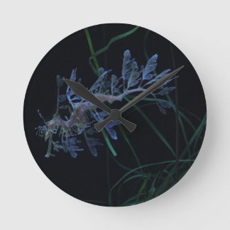 un reloj de pared - personalizado