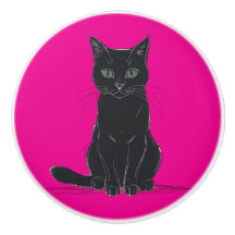 Un tirador de puerta de gato negro