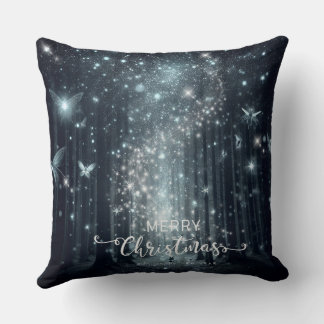 Una almohada brillante en un bosque que brilla com