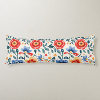 Una almohada lumbar con un vibrante patrón floral