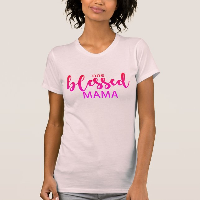 una camisa bendecida de la mamá (Anverso)