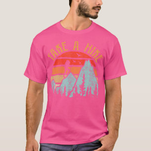 Una Camiseta De Senderismo Divertida Toma Un Moun 