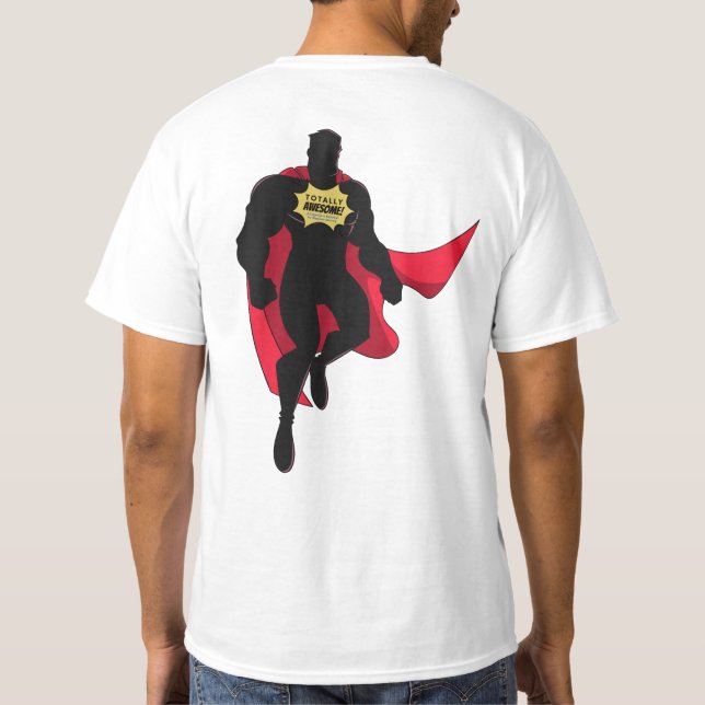 Una camiseta de superhéroe totalmente alucinante (Reverso)