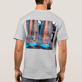 Una camiseta de tributo a Fleetwoods en Lahaina