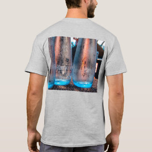 Una camiseta de tributo a Fleetwoods en Lahaina